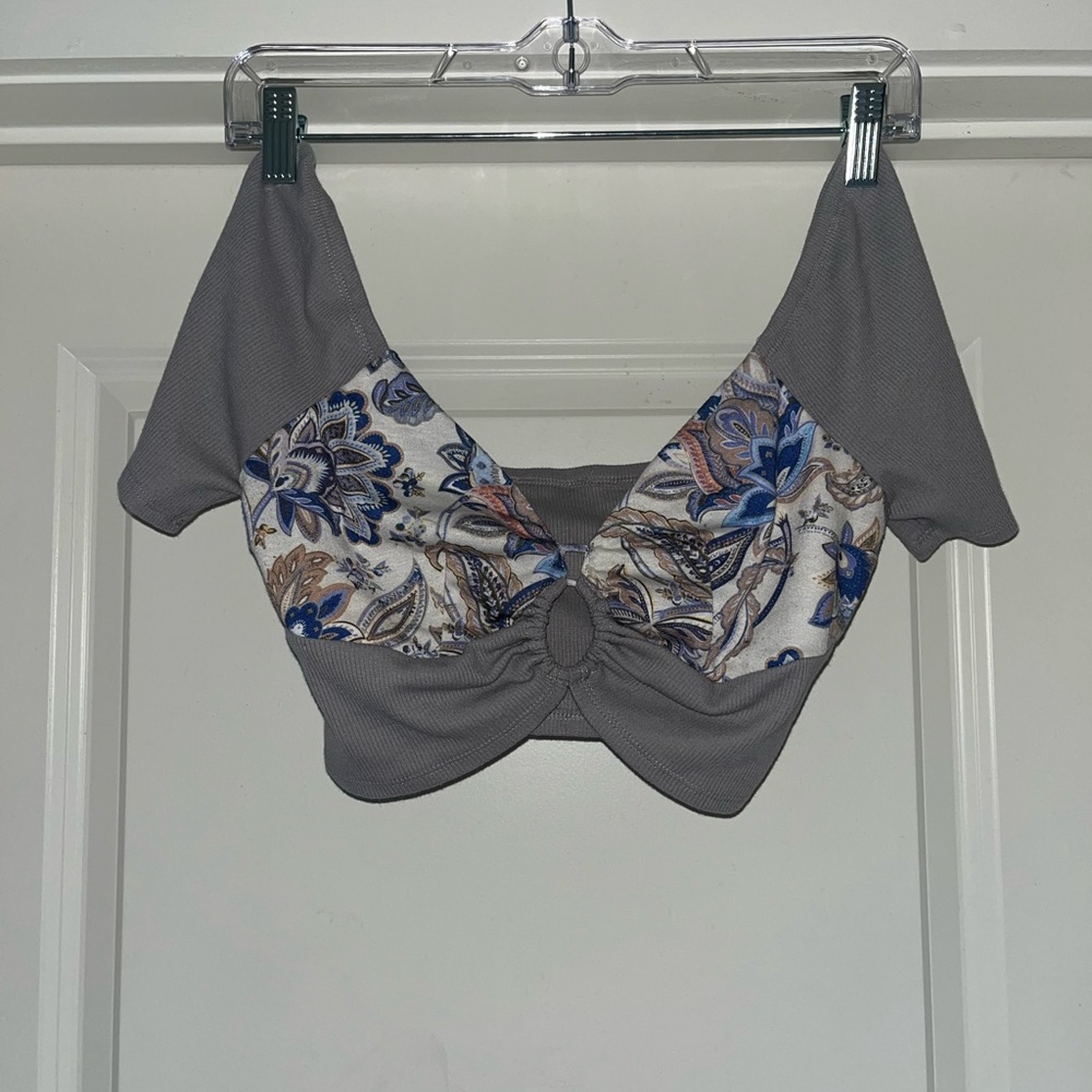 Keyhole Crop Top